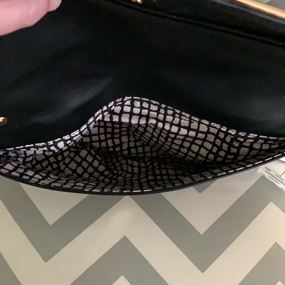 Urban Expressions Grey Heidi Alligator snake skin Clutch Purse - Picture 3 of 5